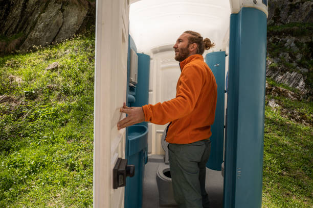 Best Portable bathroom rental  in Cuba, MO